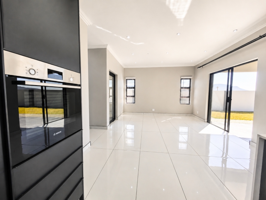 3 Bedroom Property for Sale in Hartebeesfontien AH North West
